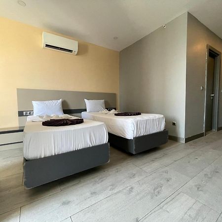 Agora Royal Residence อิสตันบูล ภายนอก รูปภาพ