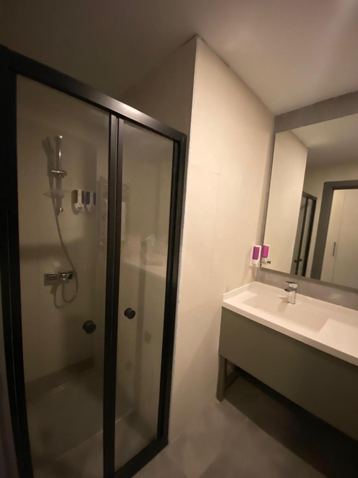 Agora Royal Residence อิสตันบูล ภายนอก รูปภาพ